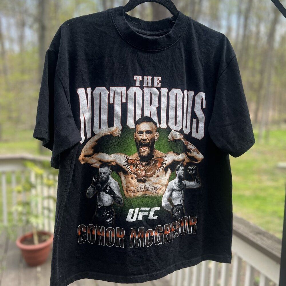 UFC Conor McGregor "The Notorious" T-Shirt Men’s M Black MMA Fighter Tee